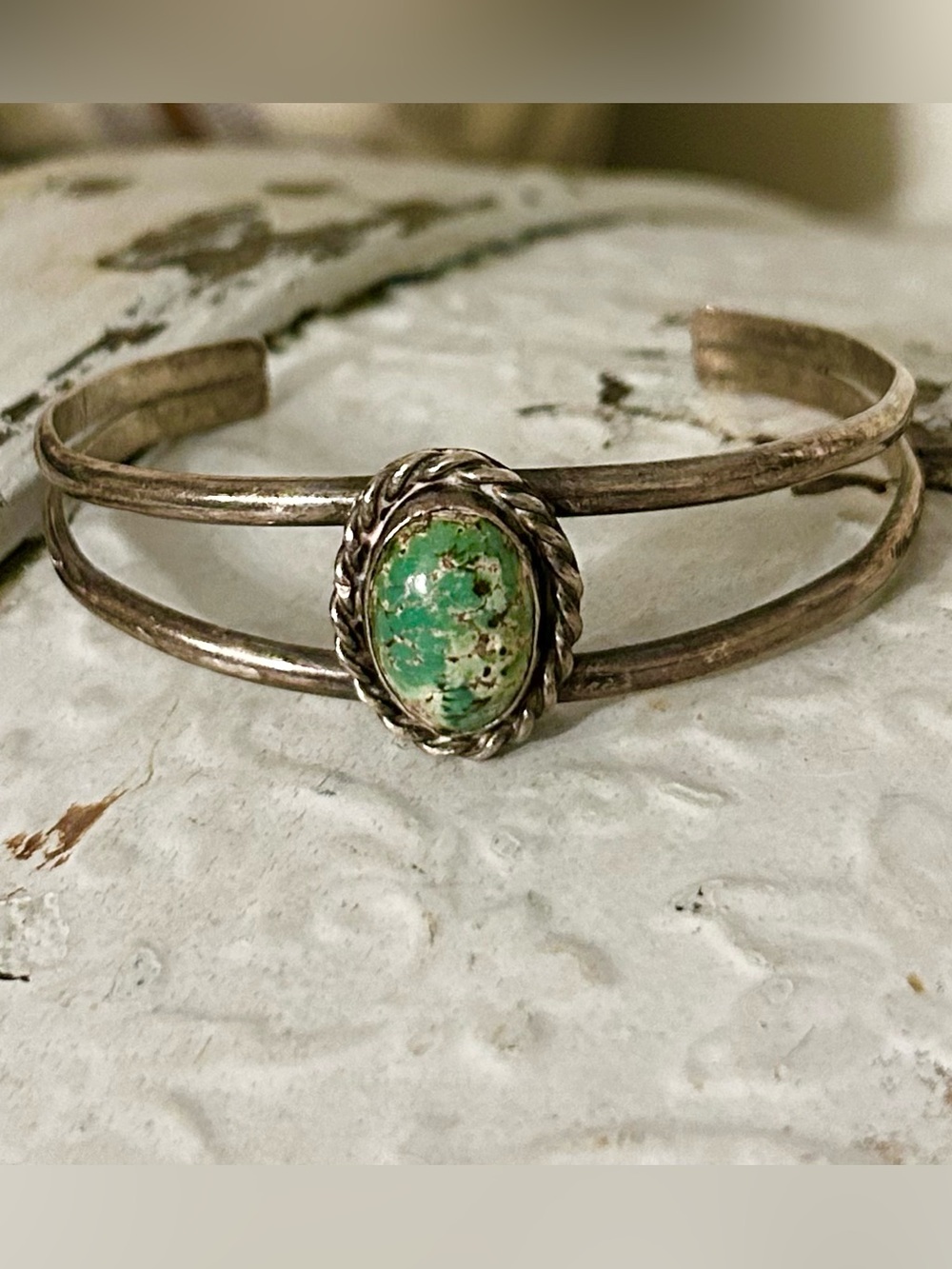 Vintage Native American Stone Silver Cuff Bracelet